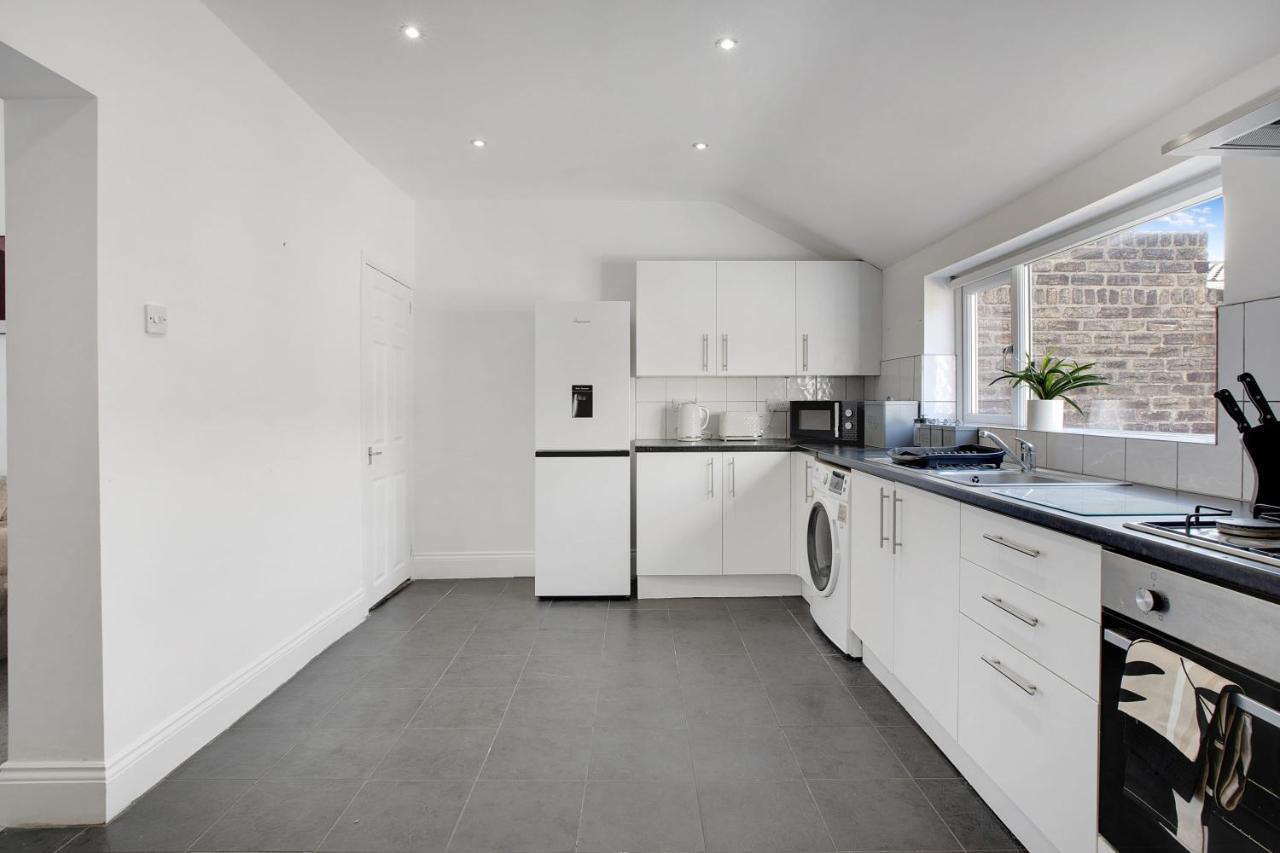 Elegantly 2-Bedroom In Ashington, Sleeps 3 Ashington  Exterior photo